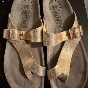 Mephisto Metallic Gold Buckle Sandals size 38 or 8-8.5